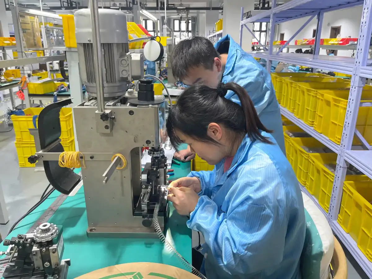 บริการ Crimping อัตโนมัติ