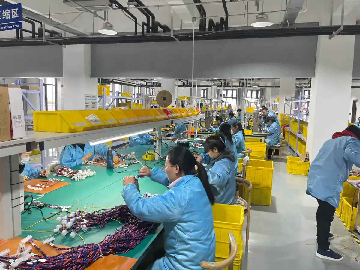 Strain Relief สำหรับ Wire Harness: วิธีป้องกันสายขาดที่จุดต่อ