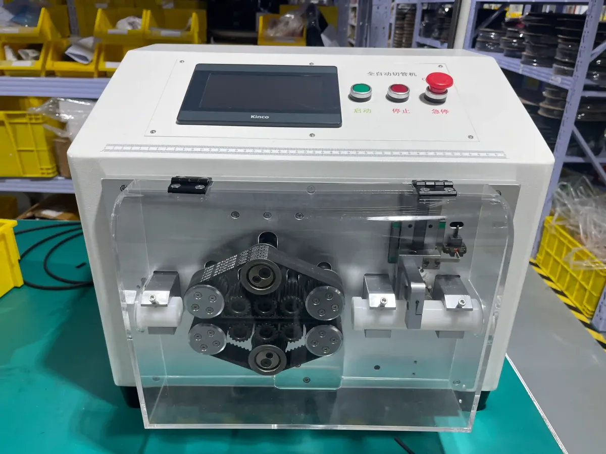 ชุดสายไฟแรงดันสูง