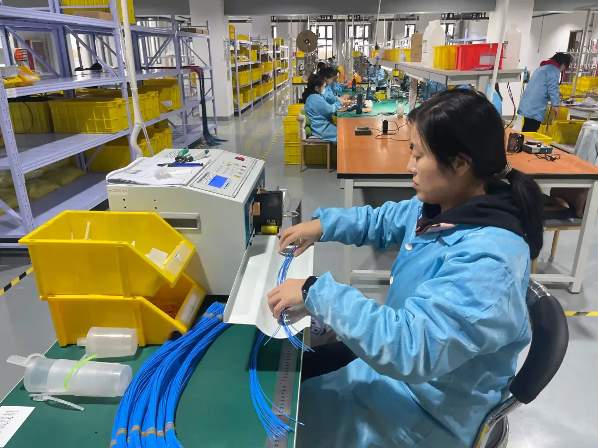 Automated wire cutting and stripping machine